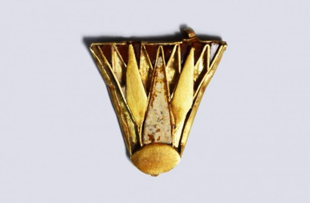 Прикраса, знайдена у гробниці 